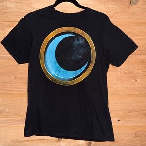 Men's Black Tee with Blue and Gold Graphic Moon Knight Marvel